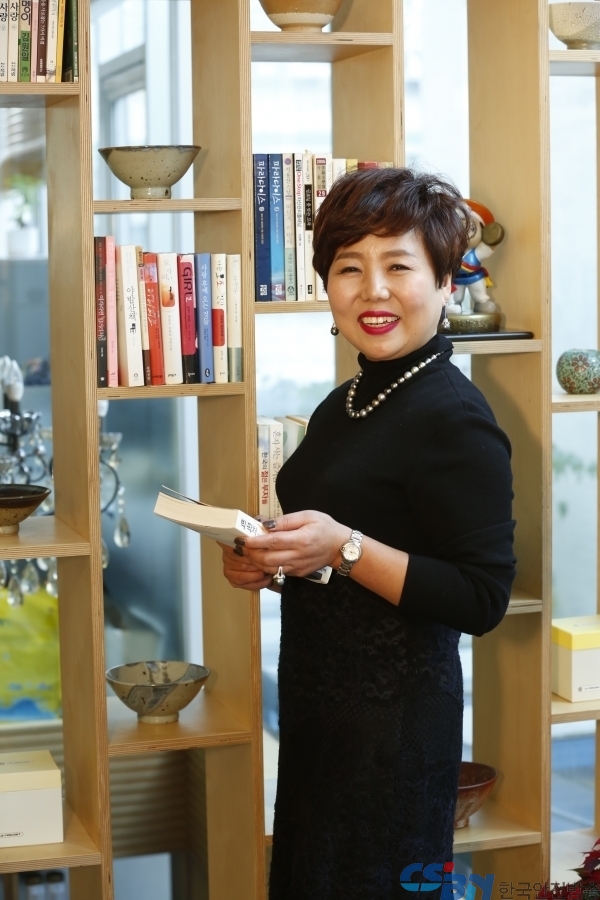 신인 수필작가로 등단한 정인순