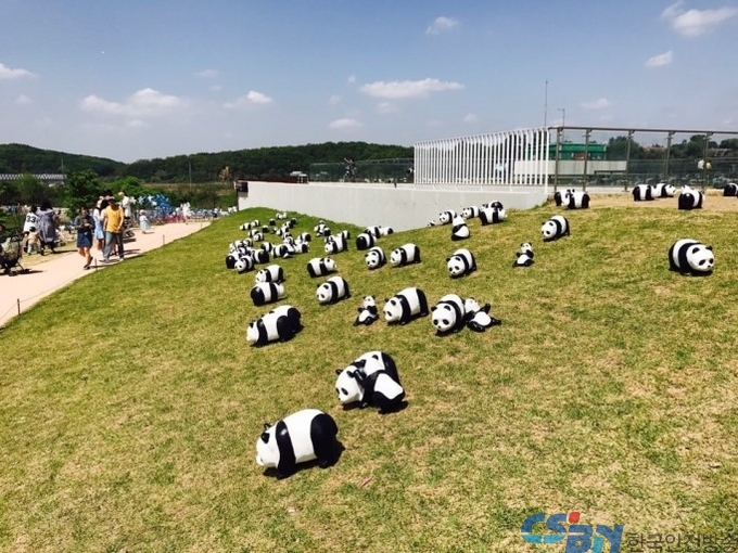 경기도는 5월 5일 어린이날 파주 임진각 평화누리 일원에서 ‘2018 DMZ 평화가족한마당’을 개최한다고 22일 밝혔다.