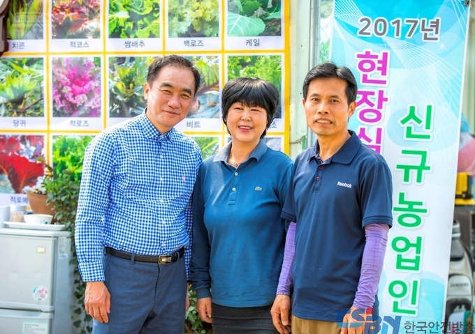 ‘농업인과 시민이 함께 행복한 평택농업 발전’ 공약을 발표한 더민주 평택시장 후보 정장선(사진제공=정장선 선거캠프)